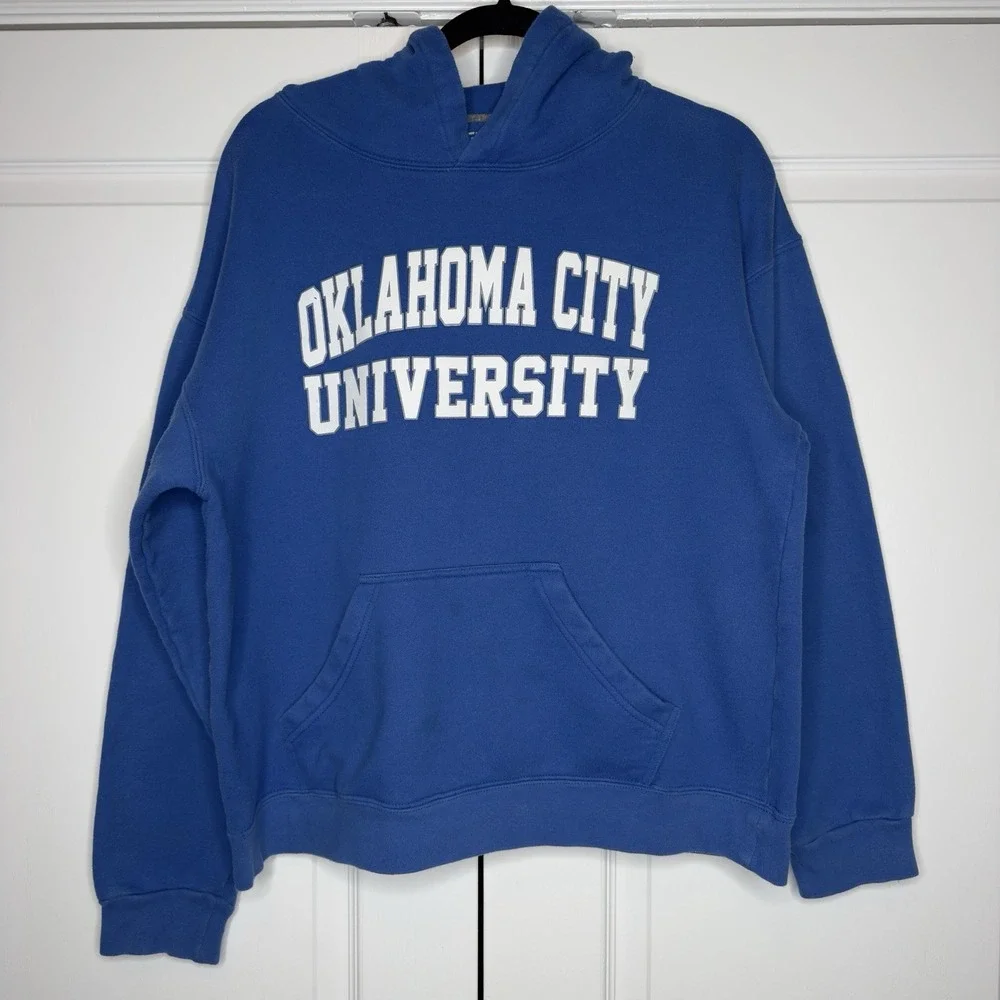 Oklahoma City University Hoodie Sweatshirt Blue Size Large On Mission Pullover - Picture 1 of 11